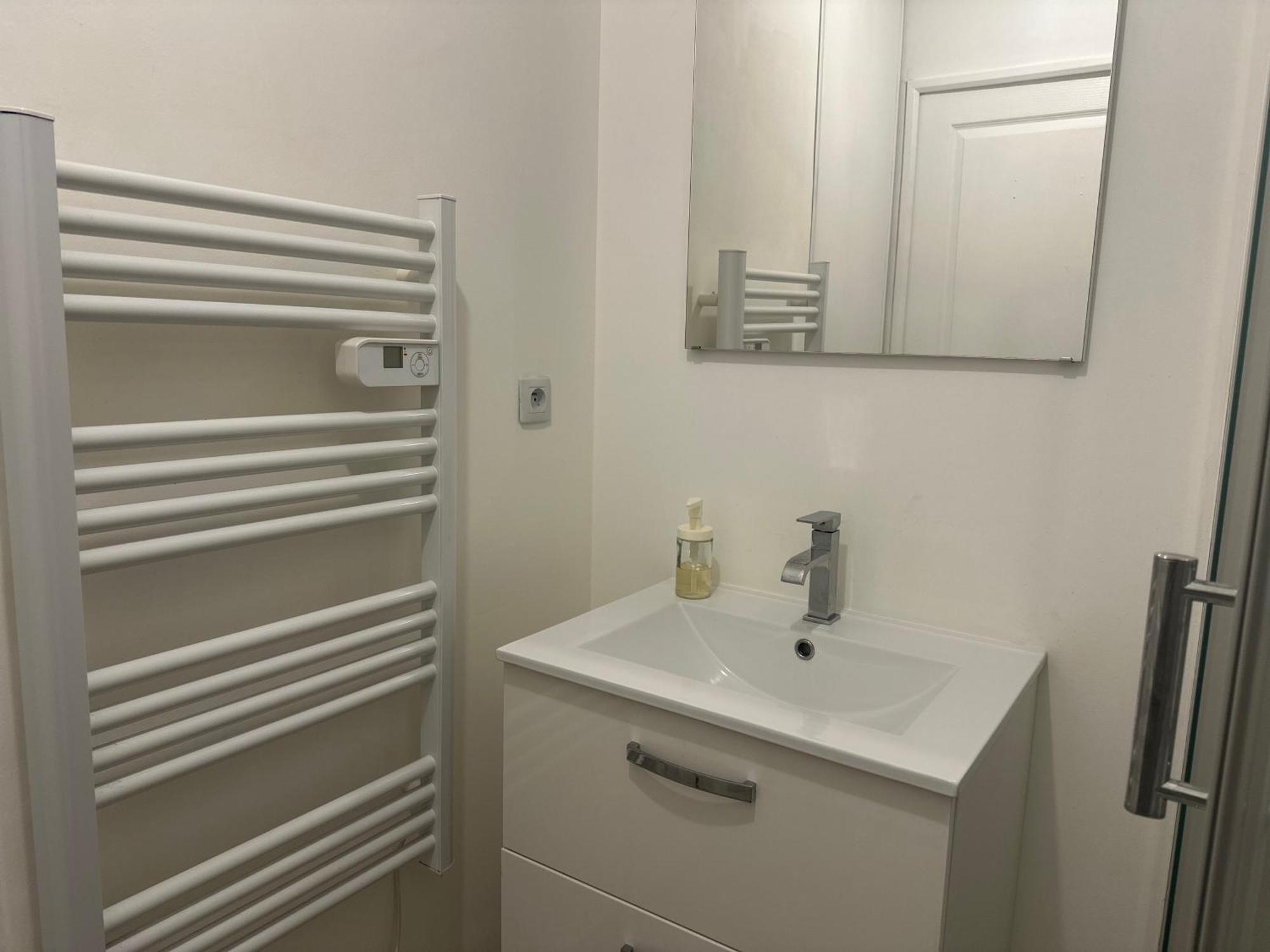 Le Coin Du Soleil Apartment